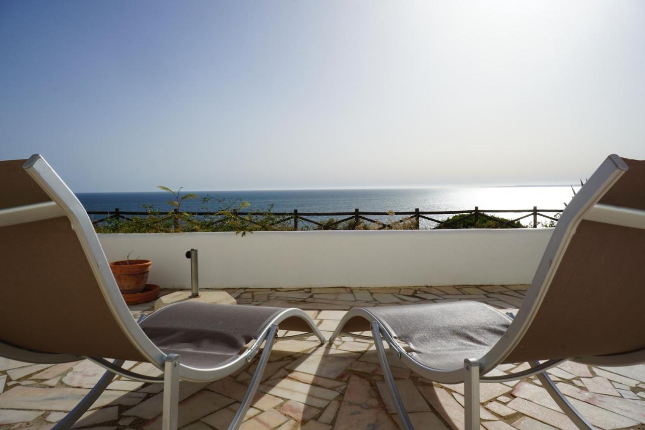 شقة Carvoeiro Sol Seafront المظهر الخارجي الصورة